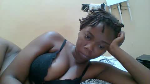 Queen online show from 02-21-26, 09:16