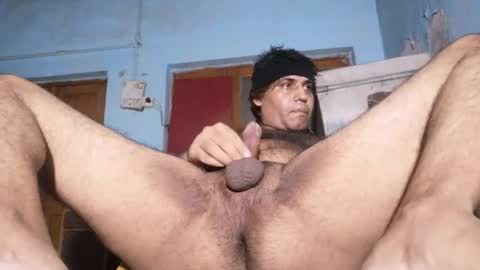 hotguy333526 online show from 06-05-26, 10:48