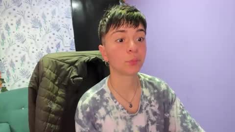 hannah online show from 10-17-25, 02:48