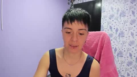 hannah online show from 11-05-25, 01:49