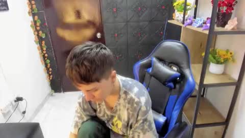 hannah online show from 04-17-26, 02:47