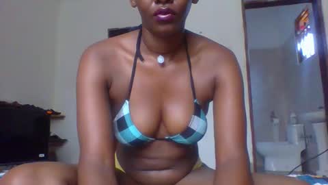 hotieoliebony online show from 05-02-26, 07:57
