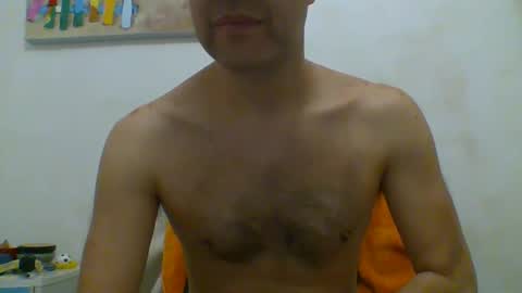 hottitan  twitter Marianoshcam online show from 10-04-25, 04:05