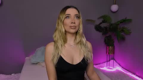 Maria online show from 03-25-26, 05:02