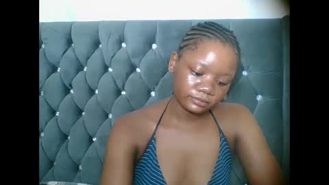 LOYCE online show from 03-10-26, 08:14