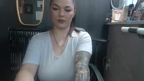 Snapshot of hotkellyandkevinn chatting on 01-15-26, 08:08 KevinKellyy online show from 01-15-26, 08:08