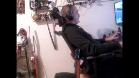 hotkinkytat online show from 01-24-25, 08:32