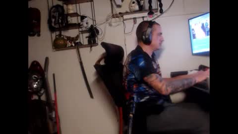 hotkinkytat online show from 01-28-25, 11:28