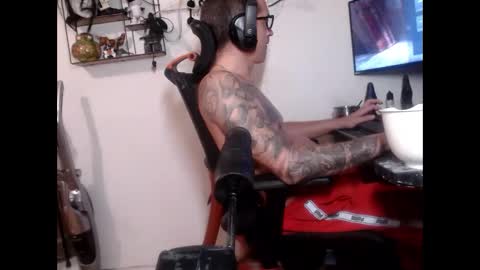 hotkinkytat online show from 02-24-25, 01:24