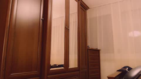 Angela online show from 02-14-25, 01:23