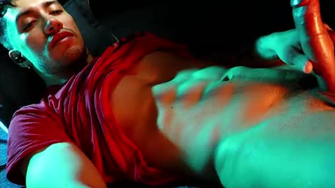 Hotlatinking online show from 06-04-26, 09:26