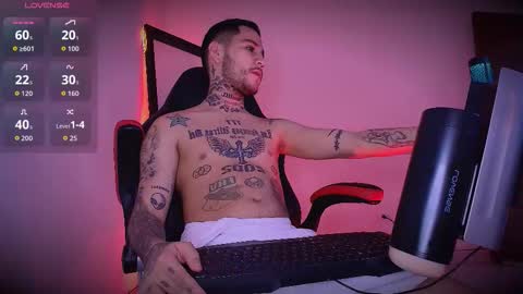 Snapshot of hotlatinox20cm chatting on 01-05-26, 07:28 HoTLatinoX20CM online show from 01-05-26, 07:28