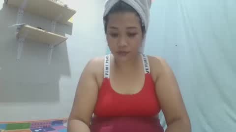 Snapshot of hotlavender chatting on 02-22-26, 03:29 hotlavender online show from 02-22-26, 03:29