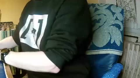 Snapshot of hotleopold chatting on 02-24-25, 12:09 hotleopold online show from 02-24-25, 12:09