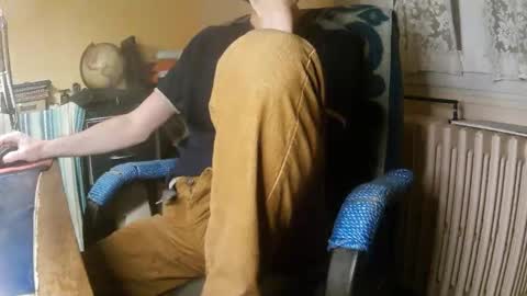 Snapshot of hotleopold chatting on 11-25-25, 10:21 hotleopold online show from 11-25-25, 10:21