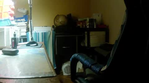 Snapshot of hotleopold chatting on 05-16-26, 09:46 hotleopold online show from 05-16-26, 09:46