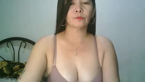 hotmamajen4u online show from 01-12-26, 05:45