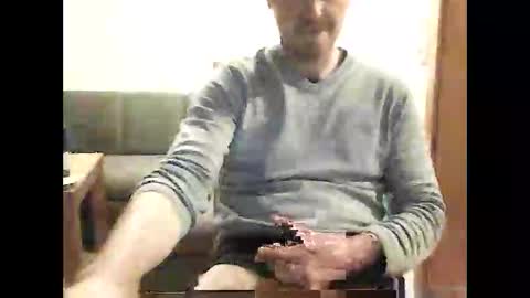 Snapshot of hotmann5555 chatting on 04-20-26, 07:04 hotmann5555 online show from 04-20-26, 07:04
