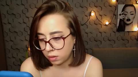 Snapshot of hotmariiaxs chatting on 03-10-25, 10:02 hotmariiaxs online show from 03-10-25, 10:02