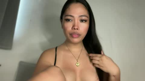 Snapshot of hotmermaidts chatting on 06-26-26, 12:04 Eva online show from 06-26-26, 12:04
