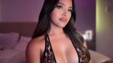 Jessica Ortega online show from 02-18-25, 01:21