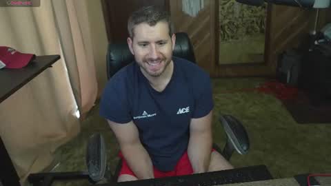 Snapshot of hotmuscles6t9 chatting on 06-12-26, 02:49 hotmuscles6t9 online show from 06-12-26, 02:49
