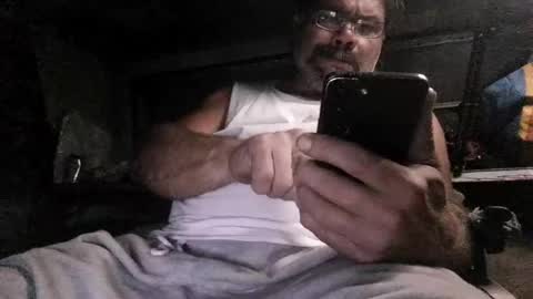 hotnriv13 online show from 06-17-26, 08:39