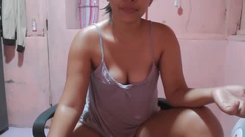 Snapshot of hotpink4u04 chatting on 02-03-25, 02:58 hotpink4u04 online show from 02-03-25, 02:58