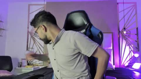 Snapshot of hotpulse_vc chatting on 02-17-26, 12:34 hotpulse vc online show from 02-17-26, 12:34