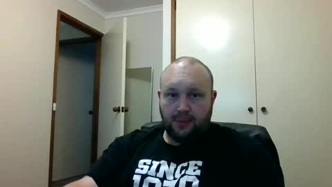 hotrodder323 online show from 12-10-24, 07:58