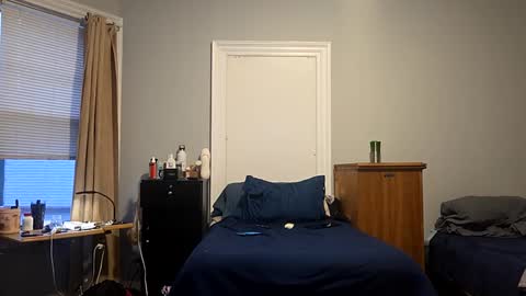 Snapshot of hotrox6942 chatting on 09-10-25, 10:26 hotrox6942 online show from 09-10-25, 10:26