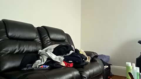 hotrox6942 online show from 04-17-26, 02:09