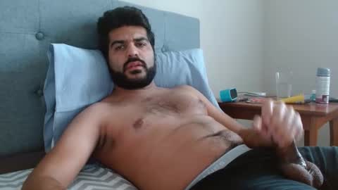 Snapshot of hotsexdude69 chatting on 12-25-24, 04:22 hotsexdude69 online show from 12-25-24, 04:22