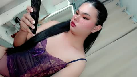 Snapshot of hotsiren101 chatting on 06-14-26, 04:14 hotsiren101 online show from 06-14-26, 04:14