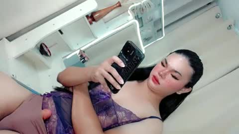 Snapshot of hotsiren101 chatting on 06-14-26, 10:34 hotsiren101 online show from 06-14-26, 10:34