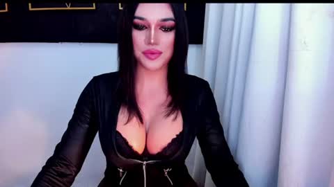 Snapshot of hotstellacumxxx chatting on 06-09-26, 03:40 STELLA online show from 06-09-26, 03:40