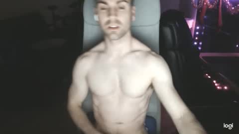 Snapshot of hotstud4uu chatting on 01-19-26, 06:39 hotstud4uu online show from 01-19-26, 06:39