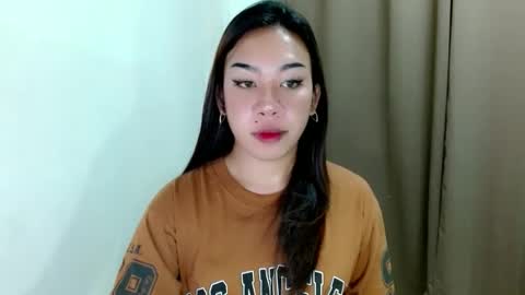 jelaigrande  online show from 11-15-25, 10:37