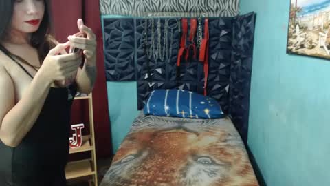 Snapshot of hottasianme chatting on 01-09-25, 11:25 hottasianme online show from 01-09-25, 11:25