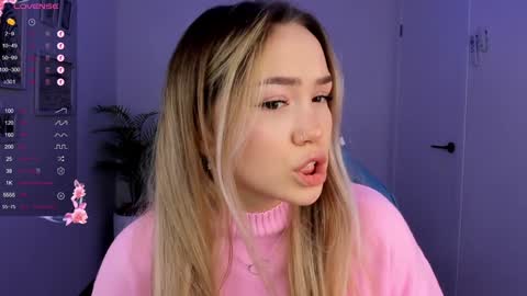 Snapshot of hottease_pvt chatting on 12-10-24, 07:47 hello Im Eva online show from 12-10-24, 07:47