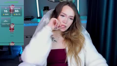 Snapshot of hottease_pvt chatting on 12-14-25, 02:44 hello Im Eva online show from 12-14-25, 02:44