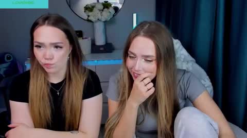 Snapshot of hottease_pvt chatting on 12-16-25, 05:29 hello Im Eva online show from 12-16-25, 05:29