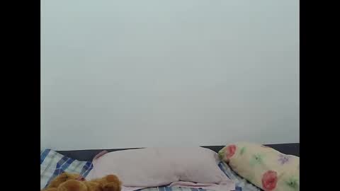 hottest0916 online show from 03-01-26, 12:18