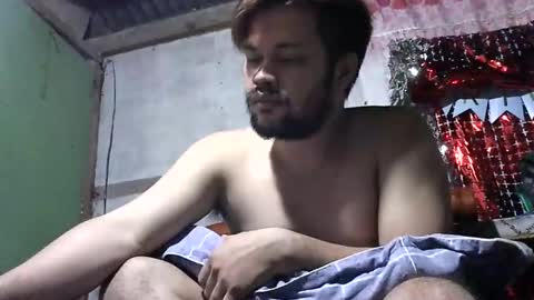 HottestPinoy32 online show from 12-05-24, 03:50