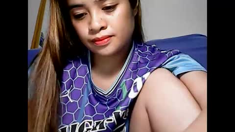 Snapshot of hottie_asianbabe chatting on 01-05-25, 09:15 Leen online show from 01-05-25, 09:15