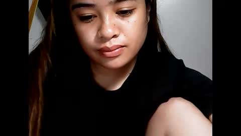 Snapshot of hottie_asianbabe chatting on 02-09-25, 11:25 Leen online show from 02-09-25, 11:25