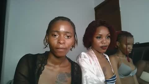 hottie_mistie online show from 04-10-26, 09:30