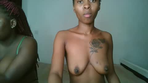 hottie_mistie online show from 06-05-26, 06:57