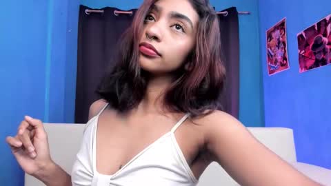 Snapshot of hottie_veronica chatting on 02-08-26, 11:08 Veronica independent model online show from 02-08-26, 11:08