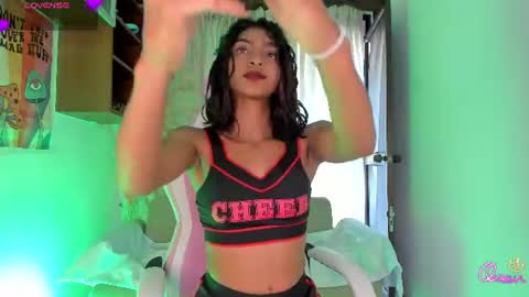 Veronica independent model online show from 07-10-26, 08:11
